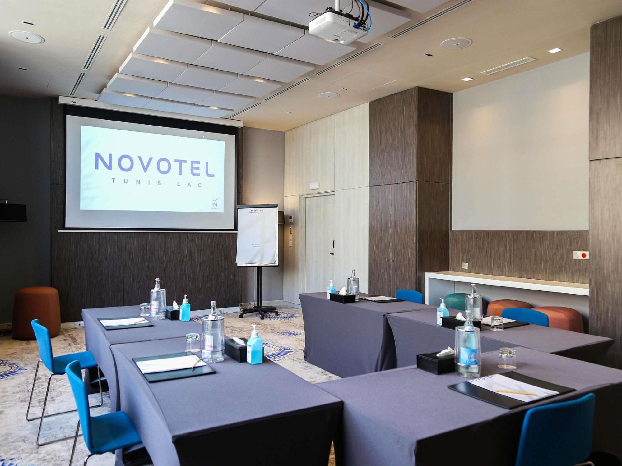 Novotel Tunis Lac Exterior photo